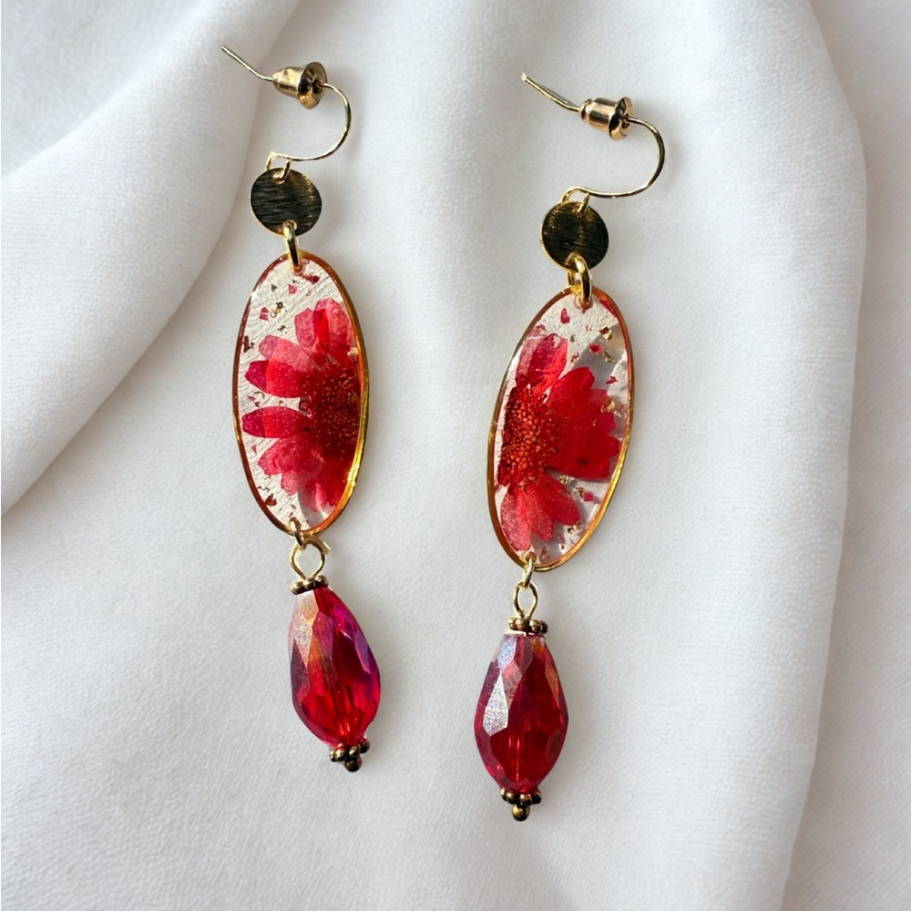 Handmade Red Daisy Floral Drop Earrings